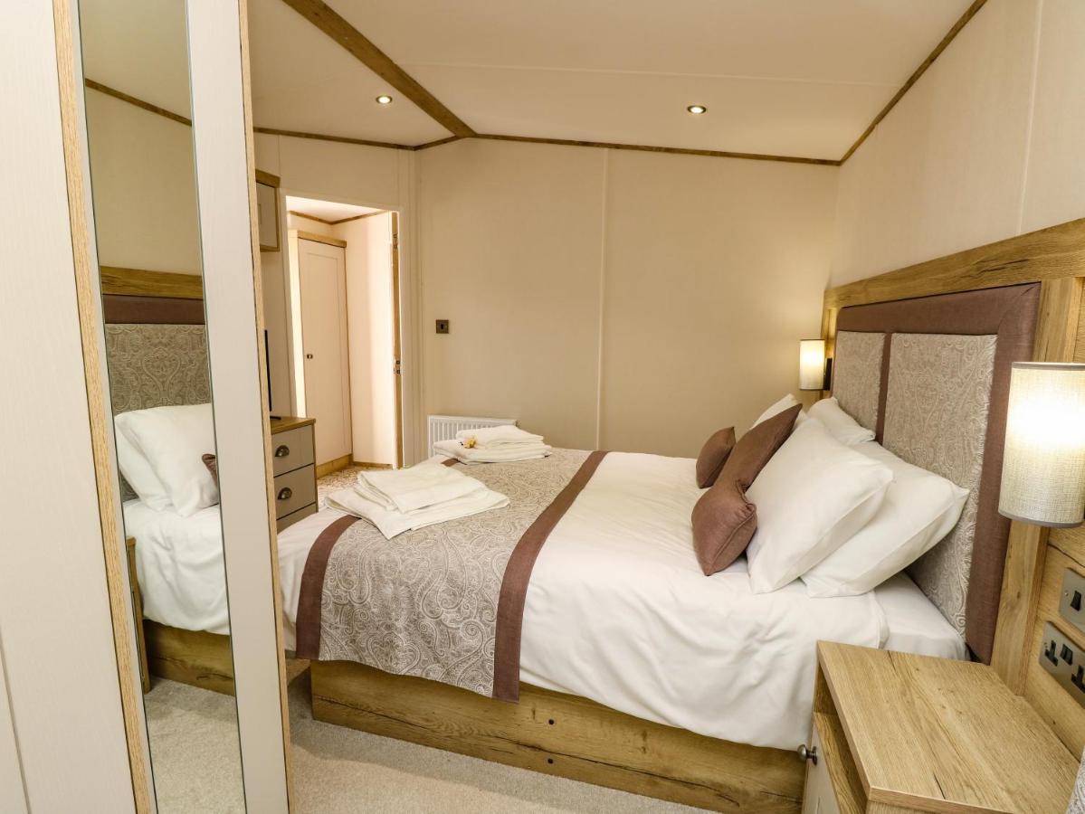 Crosswinds 68 Villa Bembridge Bagian luar foto
